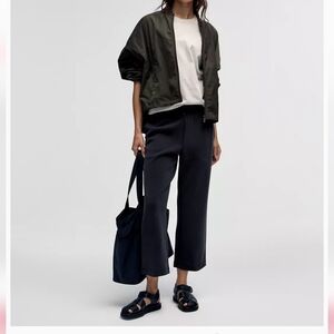 Lululemon Softstreme High Rise Straight Cropped Pant